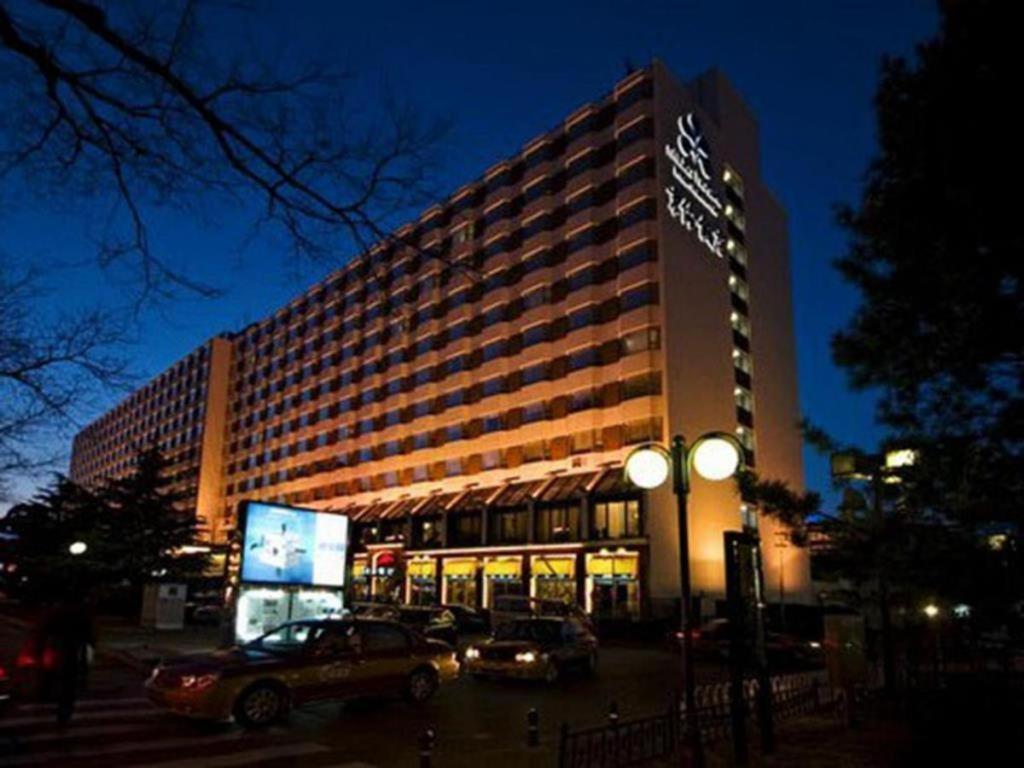 Jinglun Hotel Beijing Exterior photo