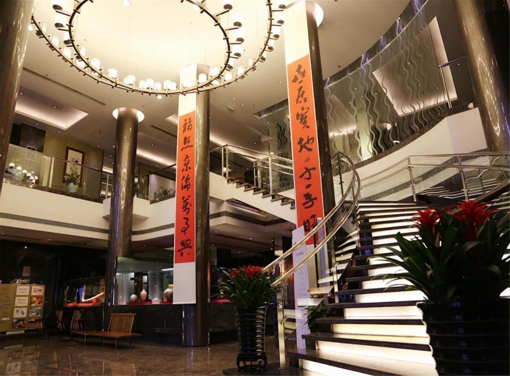 Jinglun Hotel Beijing Exterior photo